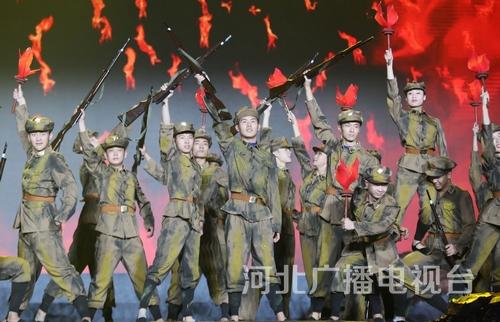 舞蹈《星火燎原》。