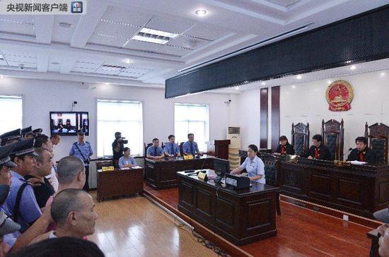 一、被告人徐福起等8人尋釁滋事、妨害公務(wù)、非國家工作人員受賄案