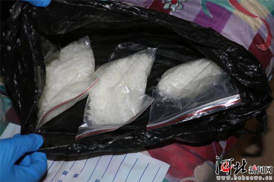 圖為繳獲的毒品。